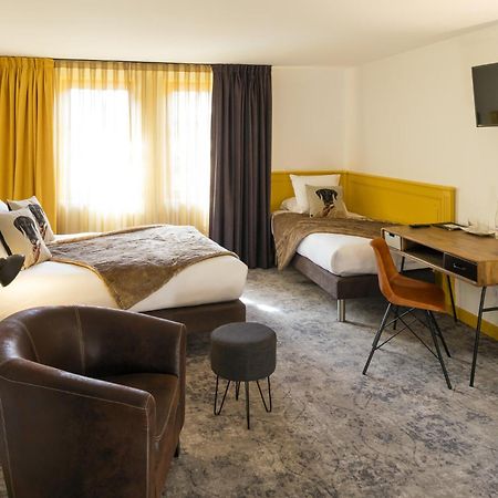 Contact Hotels Le Savigny & Spa Blacé Exterior foto